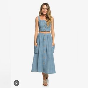 🆕Roxy Feather Dance Midi Button Skirt Blue. NWT. Size